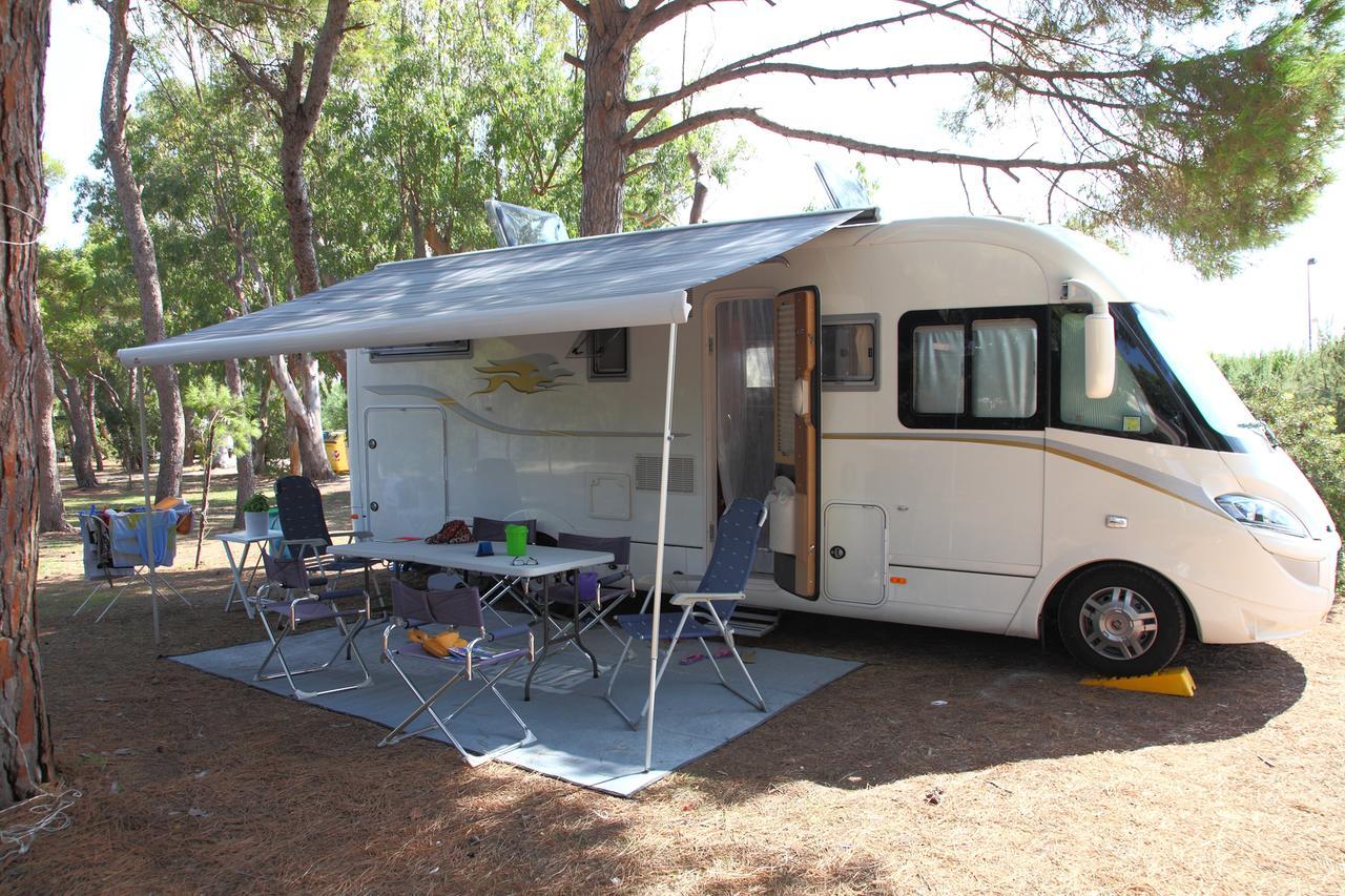 Riva di Ugento Beach Camping Resort Esterno foto