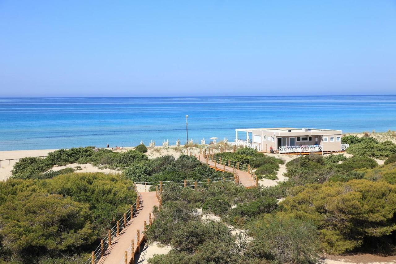 Riva di Ugento Beach Camping Resort Esterno foto